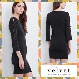 MSRP $257 Velvet by Graham & Spencer Bellina Sleeve dress Women's Size Small